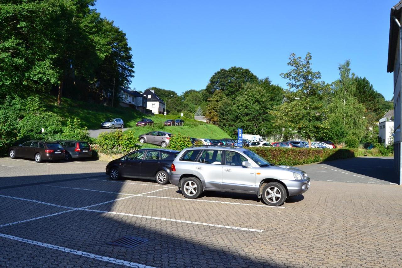 Hotel Kölner Hof Garni - Eifel Blankenheim  Exterior foto